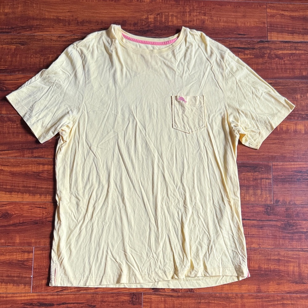 Tommy Bahama Light Yellow Short Sleeve Tee